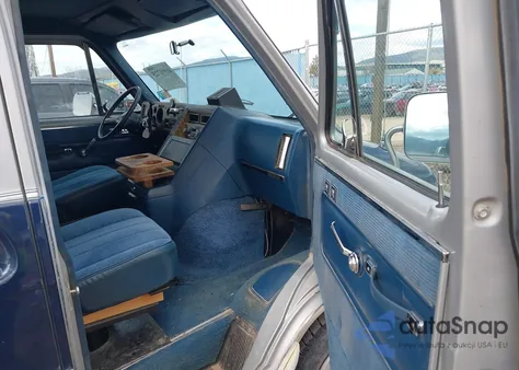 1985 Chevrolet G20 from USA, damaged, VIN 1G8EG25L9F7205360